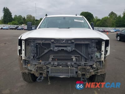 Piąte zdjęcie samochodu w środku: 2015 CHEVROLET SILVERADO K2500 HEAVY DUTY LT VIN:1GC2KVEG4FZ102556 - miniatura