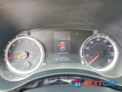 Zdjęcie 9 z 13 samochodu: 2022 TOYOTA HIGHLANDER LE VIN:5TDBZRBH1NS587805 - miniatura