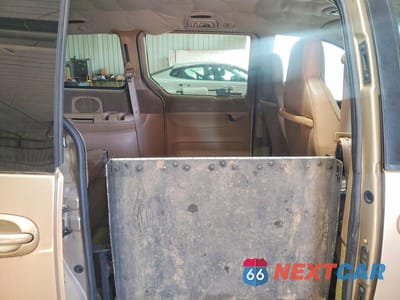 Zdjęcie 11 z 13 samochodu: 2000 DODGE GRAND CARAVAN SE VIN:1B4GP44R5YB637277 - miniatura