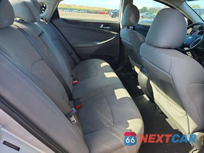 Zdjęcie 10 z 12 samochodu: 2014 HYUNDAI SONATA GLS VIN:5NPEB4AC6EH820531 - miniatura