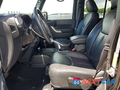 Zdjęcie 7 z 12 samochodu: 2017 JEEP WRANGLER UNLIMITED SAHARA VIN:1C4HJWEG7HL722701 - miniatura