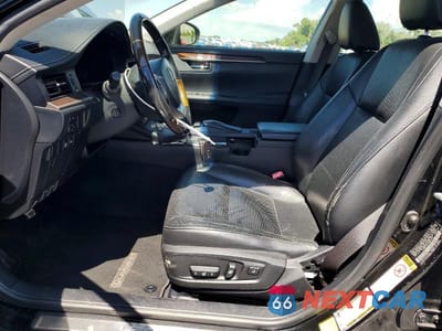 Zdjęcie 7 z 12 samochodu: 2013 LEXUS ES 350 VIN:JTHBK1GG7D2055744 - miniatura