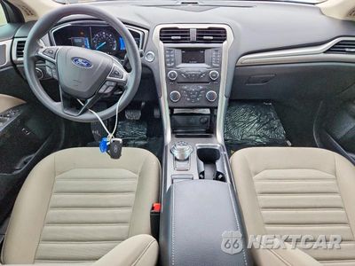 Zdjęcie 8 z 12 samochodu: 2018 FORD FUSION S HYBRID VIN:3FA6P0UU6JR122422 - miniatura