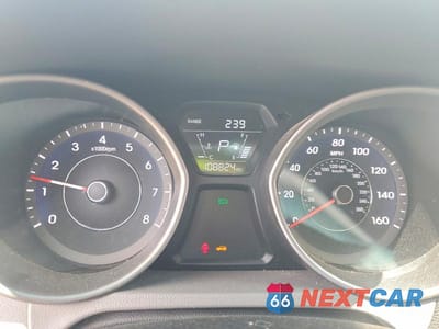 Zdjęcie 9 z 13 samochodu: 2014 HYUNDAI ELANTRA SE VIN:5NPDH4AE6EH517440 - miniatura