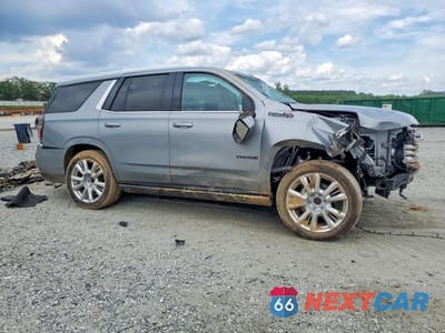 Czwarte zdjęcie samochodu z boku: 2023 CHEVROLET TAHOE K1500 HIGH COUNTRY VIN:1GNSKTKL8PR307800 - miniatura