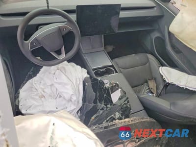Zdjęcie 8 z 12 samochodu: 2024 TESLA MODEL 3 VIN:5YJ3E1EB1RF814705 - miniatura