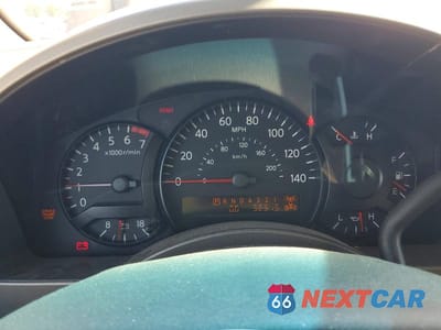 Zdjęcie 9 z 12 samochodu: 2004 NISSAN TITAN XE VIN:1N6AA06BX4N557885 - miniatura