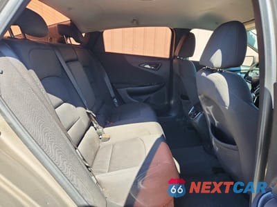 Zdjęcie 10 z 12 samochodu: 2020 CHEVROLET MALIBU LT VIN:1G1ZD5ST8LF123202 - miniatura