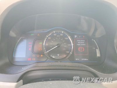 Zdjęcie 9 z 13 samochodu: 2019 HYUNDAI IONIQ BLUE VIN:KMHC65LCXKU123956 - miniatura
