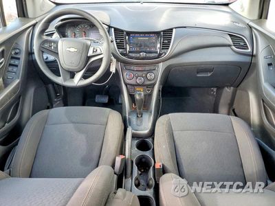 Zdjęcie 8 z 14 samochodu: 2022 CHEVROLET TRAX LS VIN:KL7CJNSM9NB514994 - miniatura