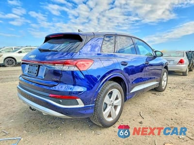 Trzecie zdjęcie samochodu z tyłu: 2024 AUDI Q4 E-TRON PREMIUM PLUS VIN:WA1L2BFZXRP024152 - miniatura