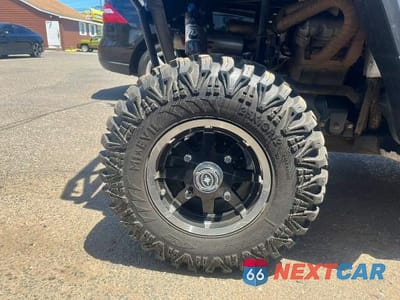 Piąte zdjęcie samochodu w środku: 2014 POLARIS RZR VIN:4XAXE7EAXEF270052 - miniatura
