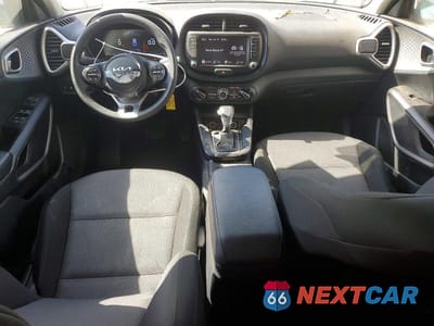 Zdjęcie 8 z 13 samochodu: 2024 KIA SOUL LX VIN:KNDJ23AU2R7908083 - miniatura