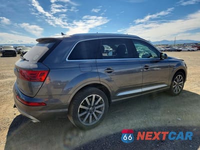 Trzecie zdjęcie samochodu z tyłu: 2019 AUDI Q7 PREMIUM PLUS VIN:WA1LAAF73KD013013 - miniatura