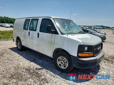 Czwarte zdjęcie samochodu z boku: 2010 GMC SAVANA G2500 VIN:1GTZGFBG9A1182731 - miniatura