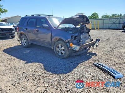 Czwarte zdjęcie samochodu z boku: 2012 FORD ESCAPE VIN:1FMCU9DG7CKC58534 - miniatura