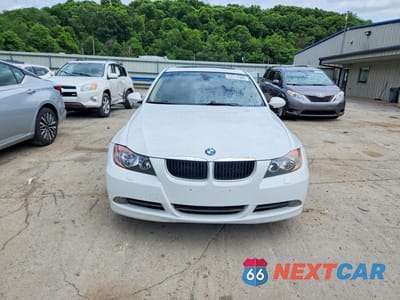Piąte zdjęcie samochodu w środku: 2006 BMW 325 XI VIN:WBAVD13516KV07166 - miniatura