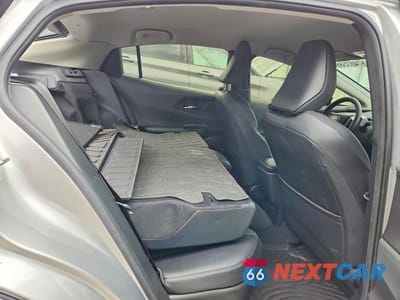 Zdjęcie 10 z 13 samochodu: 2023 TOYOTA PRIUS XLE VIN:JTDADABU1P3004839 - miniatura