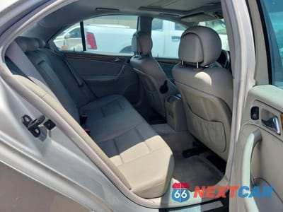 Zdjęcie 10 z 12 samochodu: 2007 MERCEDES-BENZ C 230 VIN:WDBRF52H17F847184 - miniatura
