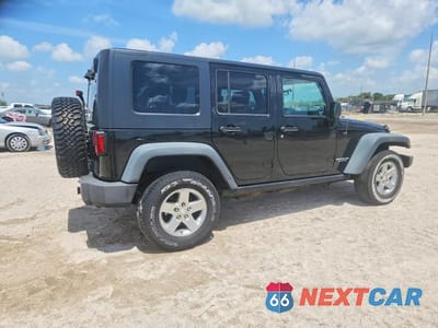 Trzecie zdjęcie samochodu z tyłu: 2010 JEEP WRANGLER UNLIMITED RUBICON VIN:1J4HA6H12AL187929 - miniatura