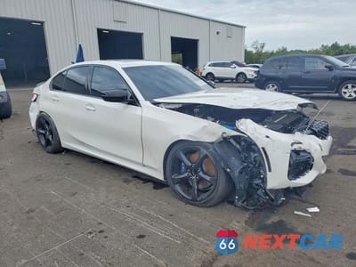 Czwarte zdjęcie samochodu z boku: 2020 BMW M340I VIN:WBA5U7C07LFH31749 - miniatura