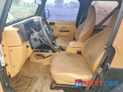 Zdjęcie 7 z 13 samochodu: 1998 JEEP WRANGLER / TJ SPORT VIN:1J4FY19S9WP786680 - miniatura