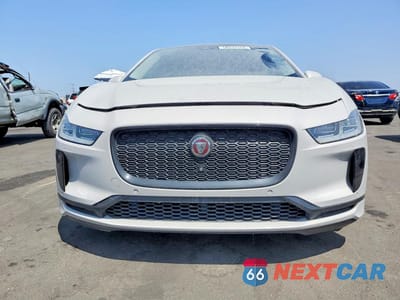 Piąte zdjęcie samochodu w środku: 2019 JAGUAR I-PACE FIRST EDITION VIN:SADHD2S17K1F69778 - miniatura