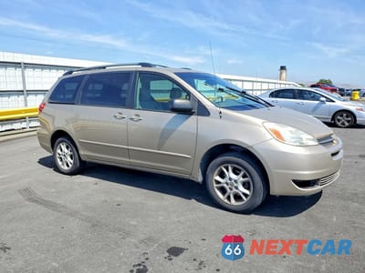 Czwarte zdjęcie samochodu z boku: 2004 TOYOTA SIENNA LE VIN:5TDBA23C74S003844 - miniatura