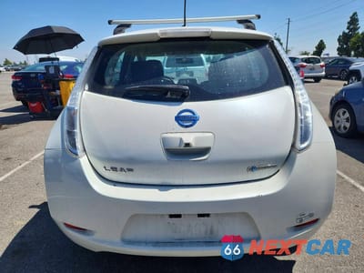 Zdjęcie 6 z 12 samochodu: 2016 NISSAN LEAF SV VIN:1N4BZ0CP8GC302206 - miniatura