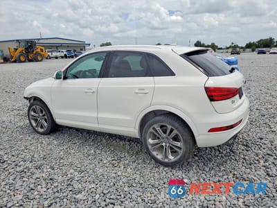 Drugie zdjęcie samochodu z przodu: 2015 AUDI Q3 PREMIUM PLUS VIN:WA1BFCFS2FR000386 - miniatura