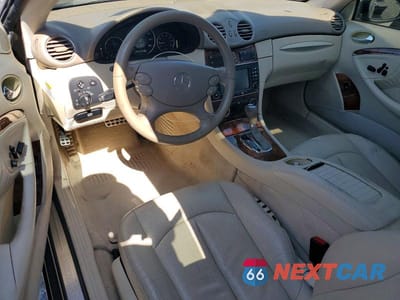 Zdjęcie 8 z 12 samochodu: 2008 MERCEDES-BENZ CLK 350 VIN:WDBTJ56J08F256122 - miniatura