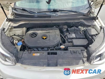 Zdjęcie 12 z 13 samochodu: 2018 KIA SOUL + VIN:KNDJP3A51J7901429 - miniatura
