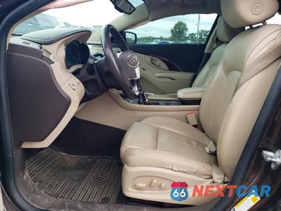 Zdjęcie 7 z 12 samochodu: 2016 BUICK LACROSSE VIN:1G4GB5G30GF117585 - miniatura