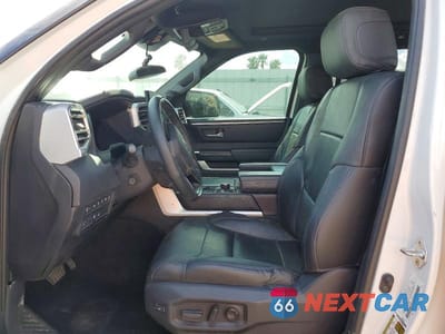 Zdjęcie 7 z 12 samochodu: 2025 TOYOTA TUNDRA PLATINUM HV VIN:5TFNC5DBXSX093206 - miniatura