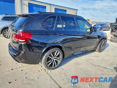 Trzecie zdjęcie samochodu z tyłu: 2016 BMW X5 M VIN:5YMKT6C54G0C89799 - miniatura