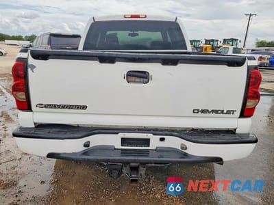 Zdjęcie 6 z 12 samochodu: 2005 CHEVROLET SILVERADO 1500 LT DOUBLE CAB 4WD VIN:2GCEK13T951335409 - miniatura