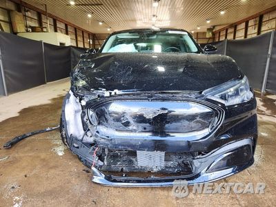 Piąte zdjęcie samochodu w środku: 2024 FORD MUSTANG MACH-E PREMIUM VIN:3FMTK3SU0RMA04905 - miniatura