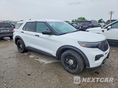 Czwarte zdjęcie samochodu z boku: 2026 FORD EXPLORER POLICE INTERCEPTOR VIN:1FM5K8AB9TGA79142 - miniatura