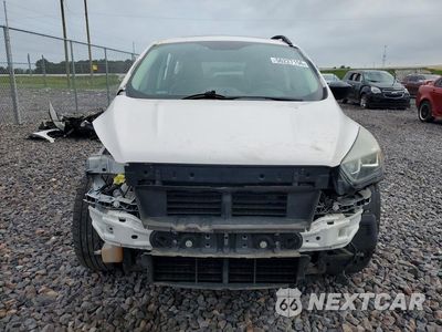 Piąte zdjęcie samochodu w środku: 2017 FORD ESCAPE SE VIN:1FMCU9GD8HUC91877 - miniatura