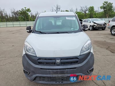 Piąte zdjęcie samochodu w środku: 2017 RAM PROMASTER CITY VIN:ZFBERFABXH6H03988 - miniatura