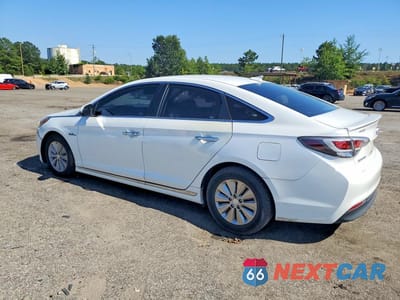 Drugie zdjęcie samochodu z przodu: 2017 HYUNDAI SONATA HYBRID SE VIN:KMHE24L15HA059137 - miniatura