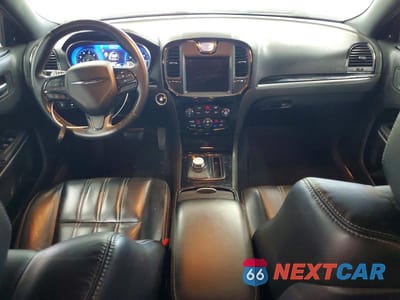 Zdjęcie 8 z 12 samochodu: 2021 CHRYSLER 300 S VIN:2C3CCABG8MH595805 - miniatura