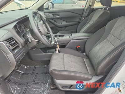 Zdjęcie 7 z 12 samochodu: 2024 NISSAN ROGUE SV VIN:5N1BT3BAXRC738726 - miniatura