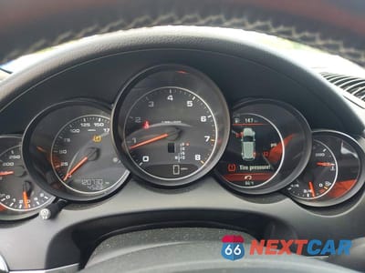 Zdjęcie 9 z 13 samochodu: 2013 PORSCHE CAYENNE VIN:WP1AA2A24DLA07064 - miniatura