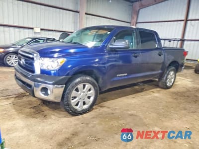 2011 TOYOTA TUNDRA CREWMAX SR5 5TFEM5F19BX026873 - główne zdjęcie licytacji z USA - miniatura