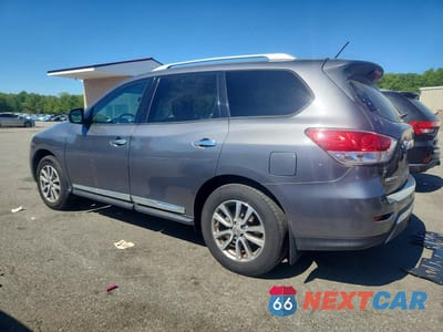 Drugie zdjęcie samochodu z przodu: 2016 NISSAN PATHFINDER SL VIN:5N1AR2MM6GC636378 - miniatura