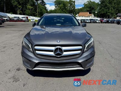 Piąte zdjęcie samochodu w środku: 2015 MERCEDES-BENZ GLA 250 4MATIC VIN:WDCTG4GB4FJ079824 - miniatura