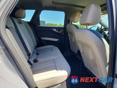 Zdjęcie 11 z 13 samochodu: 2022 AUDI Q4 E-TRON PREMIUM VIN:WA1G2BFZ9NP048728 - miniatura