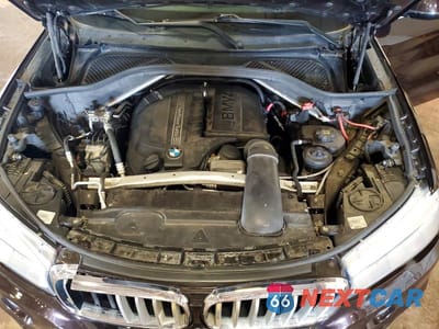 Zdjęcie 12 z 13 samochodu: 2016 BMW X5 XDRIVE35I VIN:5UXKR0C55G0P19940 - miniatura