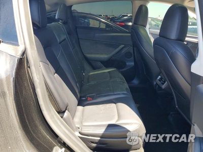 Zdjęcie 10 z 13 samochodu: 2024 TESLA MODEL Y VIN:7SAYGAEE9RF178743 - miniatura